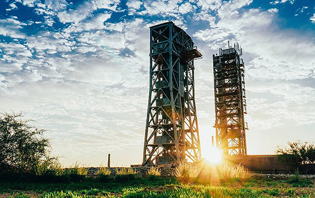 湘水情長(zhǎng) 文化擁軍——胡國(guó)安委員隨省政協(xié)赴酒泉衛(wèi)星發(fā)射中心慰問(wèn)