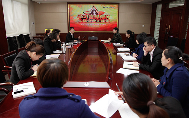 學習雷鋒精神 弘揚企業(yè)正能量——綠之韻集團團委召開學習雷鋒精神座談會