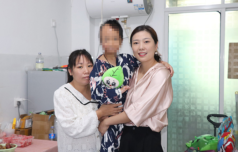 圓夢行動送真情 濃濃關(guān)愛暖人心｜綠之韻公益基金會看望慰問燙傷兒童